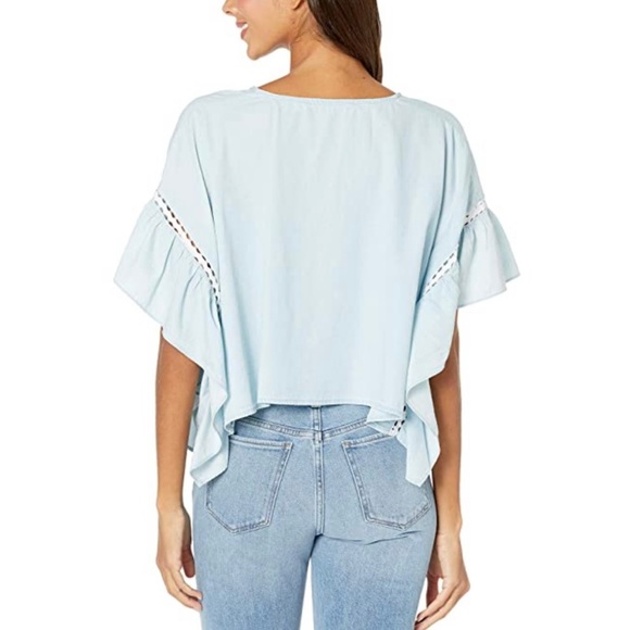BCBGeneration Ruffle Sleeves Crop Top - Picture 11 of 14